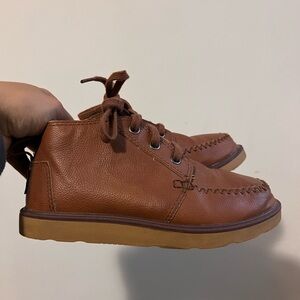 Toms Chukka Kids Shoes Size 1